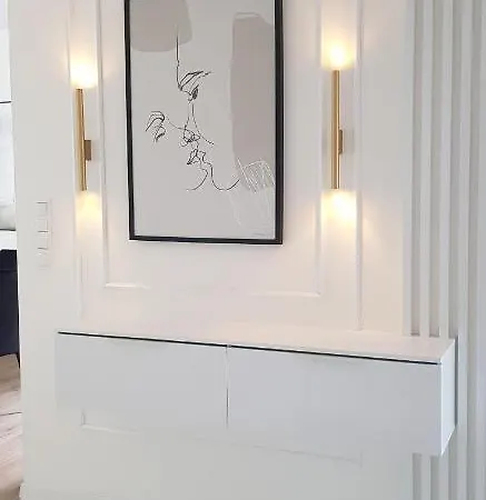 Apartment Grand Royal Baltic - Luksusowy 150 Metrow Od Plazy, Port, Taras, Bezplatny Parking, Lokalizacja W Centrum Ustki