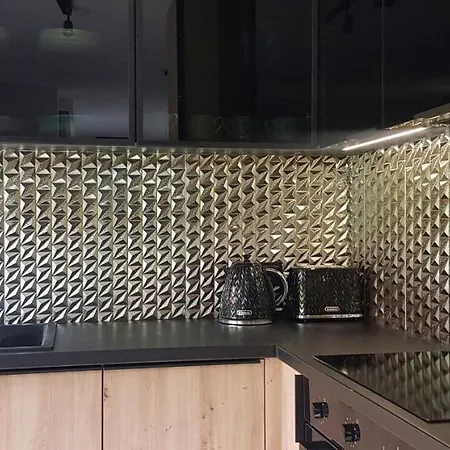 Grand Royal Baltic - Luksusowy 150 Metrow Od Plazy, Port, Taras, Bezplatny Parking, Lokalizacja W Centrum Ustki 公寓