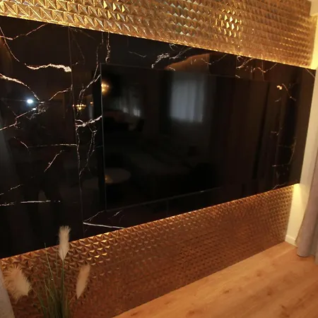 Apartment Grand Royal Baltic - Luksusowy 150 Metrow Od Plazy, Port, Taras, Bezplatny Parking, Lokalizacja W Centrum Ustki *