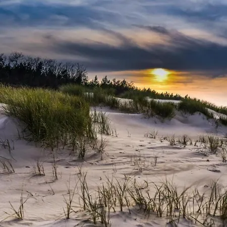 Apartment Grand Royal Baltic - Luksusowy 150 Metrow Od Plazy, Port, Taras, Bezplatny Parking, Lokalizacja W Centrum Ustki Stolpmünde