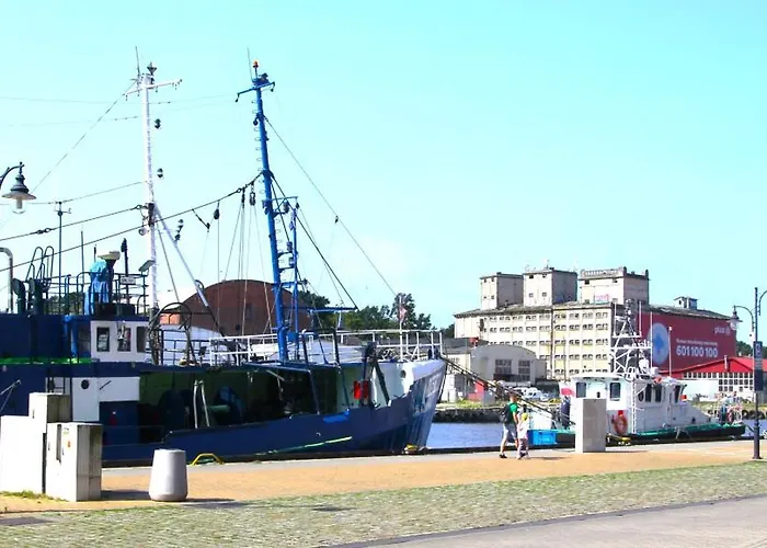 Grand Royal Baltic - Luksusowy 150 Metrow Od Plazy, Port, Taras, Bezplatny Parking, Lokalizacja W Centrum Ustki * Ustka