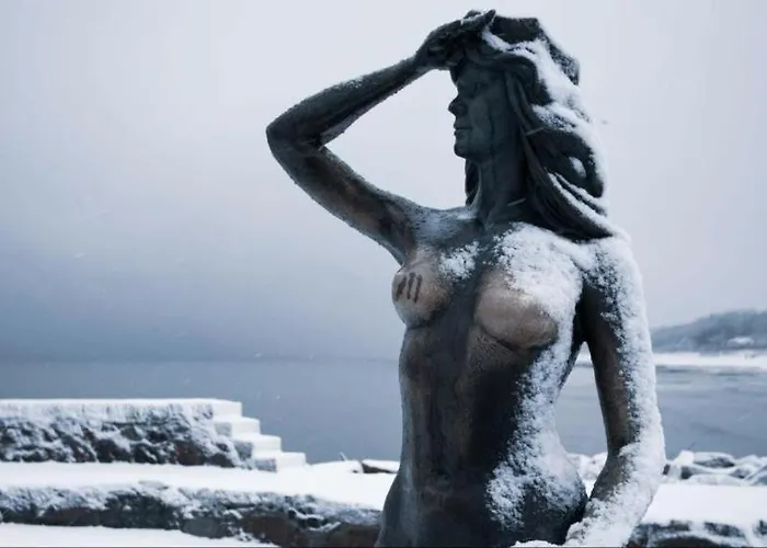 Grand Royal Baltic - Luksusowy 150 Metrow Od Plazy, Port, Taras, Bezplatny Parking, Lokalizacja W Centrum Ustki Appartement Ustka