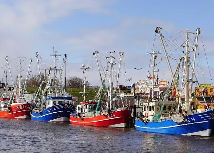 Grand Royal Baltic - Luksusowy 150 Metrow Od Plazy, Port, Taras, Bezplatny Parking, Lokalizacja W Centrum Ustki Appartement Ustka