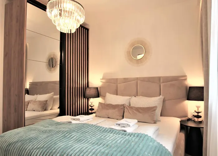 Grand Royal Baltic - Luksusowy 150 Metrow Od Plazy, Port, Taras, Bezplatny Parking, Lokalizacja W Centrum Ustki *