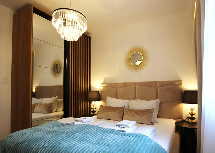 Appartement Grand Royal Baltic - Luksusowy 150 Metrow Od Plazy, Port, Taras, Bezplatny Parking, Lokalizacja W Centrum Ustki Ustka